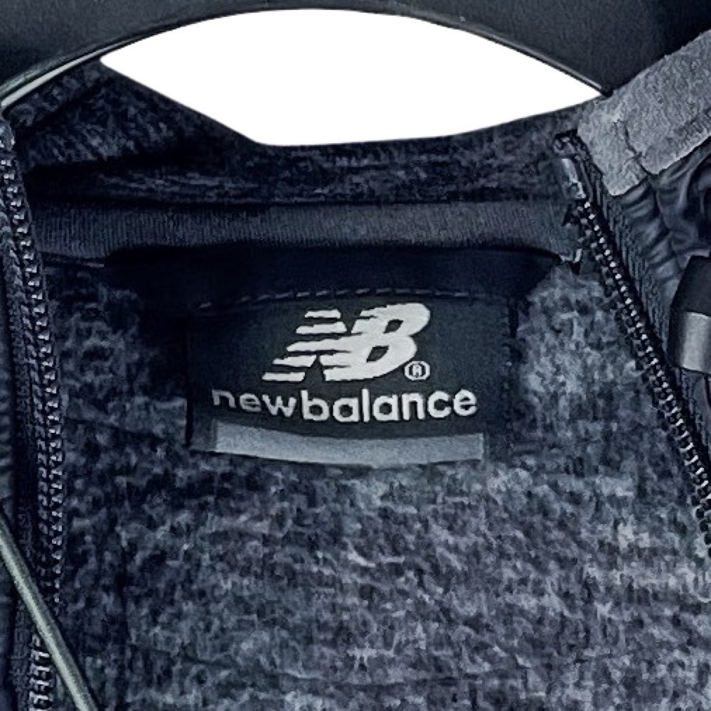 NEW BALANCE Women's Black and Charcoal Grey Fleece Hoodie Jacket Drawstrings S - Picture 6 of 7